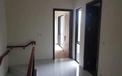 Dijual dan Disewakan Rumah di Suvarna Sutera