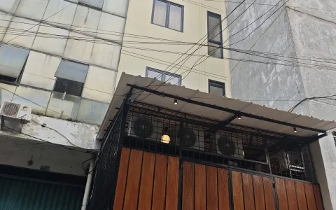 Dijual Cepat Kost Baru di Tambora