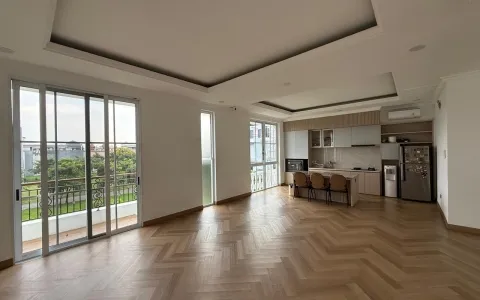 Dijual Rumah di Green Lake City Cluster Australia Ebony
