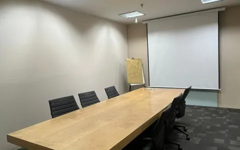 Dijual Cepat Space Office Lippo St. Moritz, Jakarta Barat