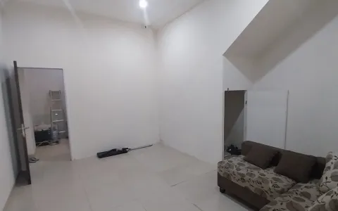 Dijual dan Disewakan Rukan Sedayu Square, Cengkareng, Jakarta Barat