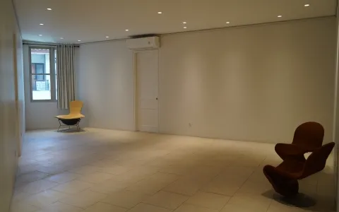 Disewakan Rumah di SCBD, Jakarta Selatan