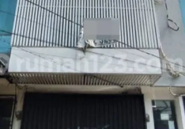 Dijual Ruko Strategis di Bintaro