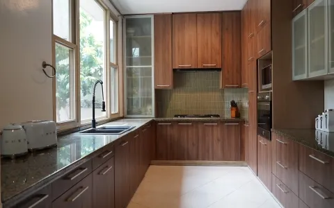 Disewakan Rumah di SCBD, Jakarta Selatan