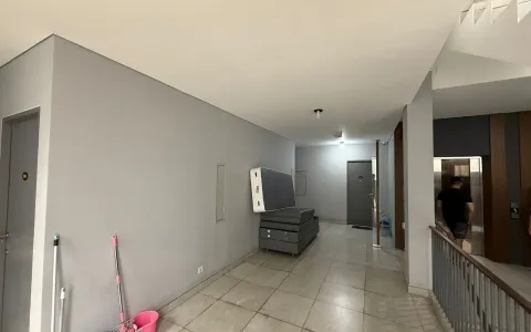 Dijual Kost Full Penghuni di Kawasan Ramai, Daan Mogot