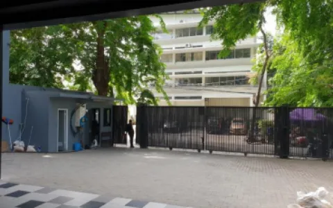 Dijual Gedung di Taman Kebon Sirih, Jakarta Pusat
