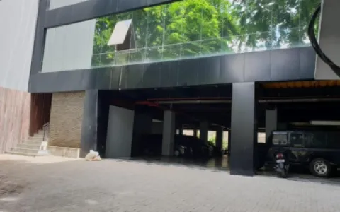 Dijual Gedung di Taman Kebon Sirih, Jakarta Pusat