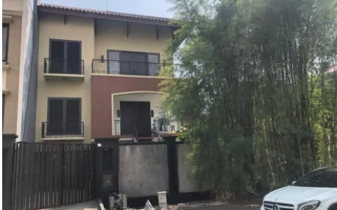 For Sale Individual House Walet Permai, PIK, Jakarta Utara