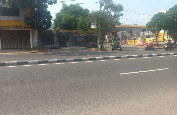 Dijual Cepat Tanah di Kemanggisan Utama