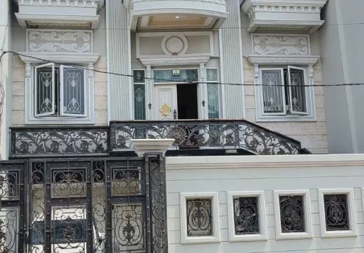 Dijual Rumah Mewah European Style di Taman Palem Lestari Cengkareng Jakbar