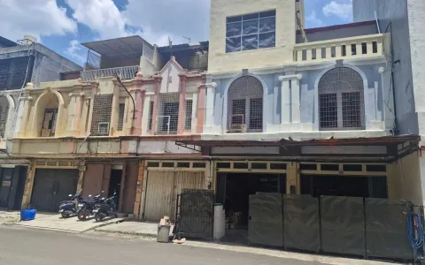 Ruko Dijual di Ruko Pelangi, Jakarta Barat
