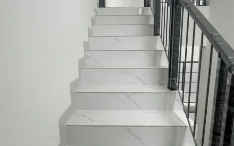 Rumah Dijual dan Disewakn di Villa Pasir Putih, PIK