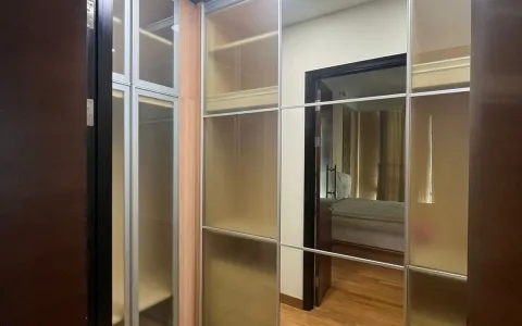 Apartemen Disewakan di The Peak at Sudirman