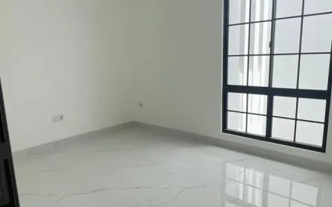 Rumah Dijual dan Disewakn di Villa Pasir Putih, PIK