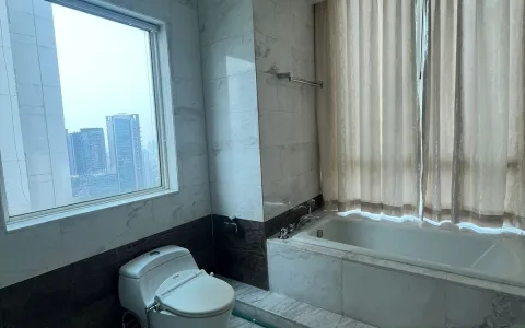 Apartemen Disewakan di The Peak at Sudirman