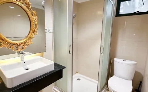 Apartemen Disewakan di Sudriman Tower Condominum