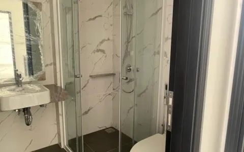 Rumah Dijual dan Disewakn di Villa Pasir Putih, PIK