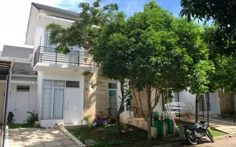 Rumah Dijual di Serpong Natura City, Bogor