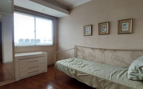 Apartemen Disewakan di 1 Park Avenue