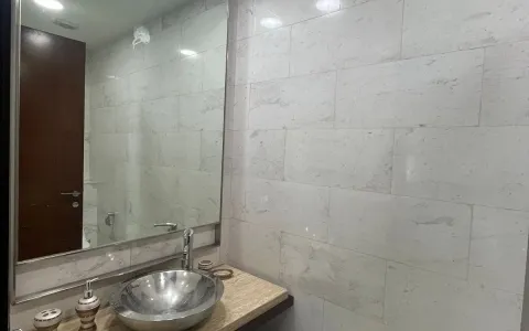 Apartemen Disewakan di The Peak at Sudirman