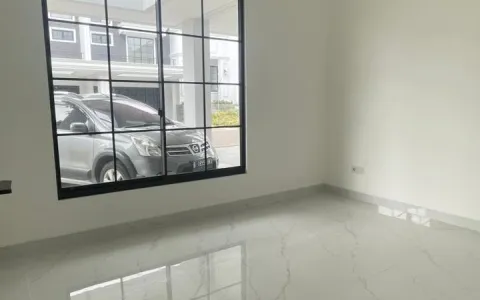 Rumah Dijual dan Disewakn di Villa Pasir Putih, PIK
