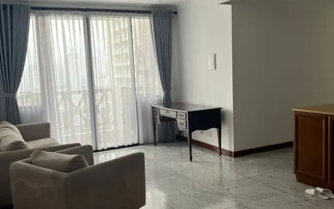 Apartemen Disewakan di Simprug Indah