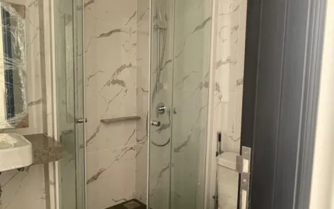 Rumah Dijual dan Disewakn di Villa Pasir Putih, PIK