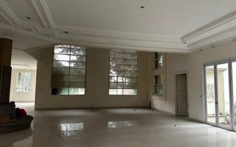 Jual Rumah Mewah di Lippo Karawaci, Tangerang