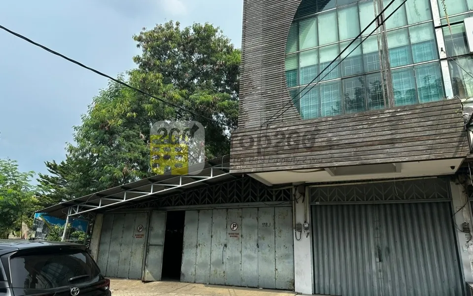 Jual ShopHouse Lokasi Strategis di Jakarta Barat