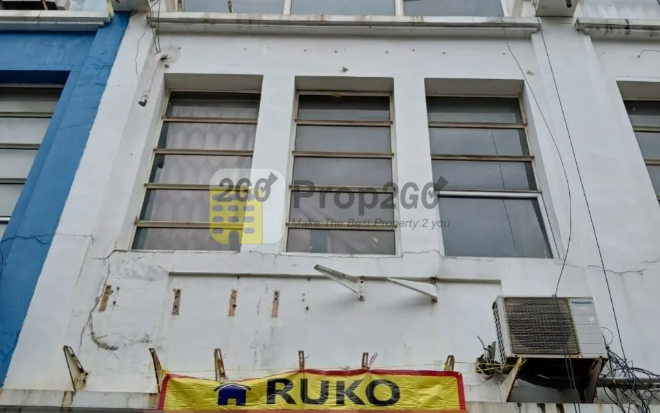 Jual Ruko Gandeng Dekat Mall dan Hotel
