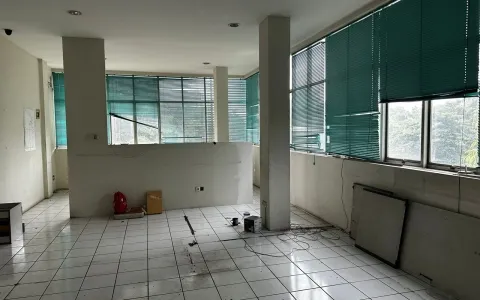 Jual ShopHouse Lokasi Strategis di Jakarta Barat