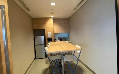 Office Space Premium at South Quarter