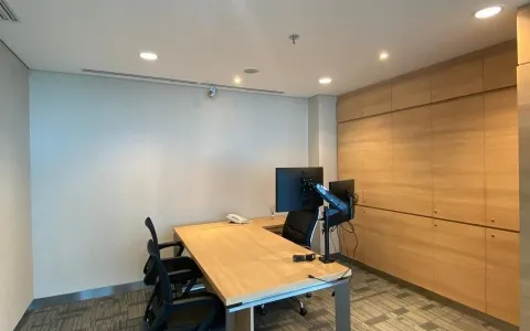 Office Space Premium at South Quarter