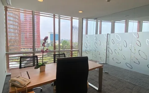 Office Space Premium at South Quarter