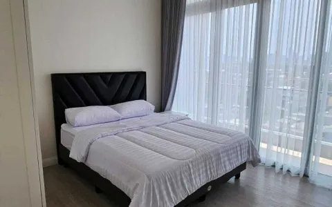 Exclusive Lease at Stature Residence