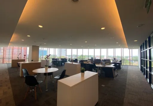 Office Space Premium at South Quarter