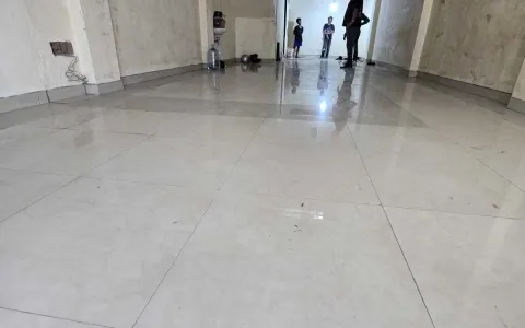 Ruko Akses Cepat di Pinggir Jalan