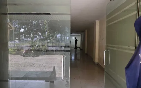 Ruko Akses Cepat di Pinggir Jalan