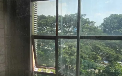 Ruko Akses Cepat di Pinggir Jalan