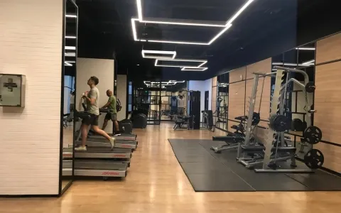 Apartemen Newton 1, Jakarta Selatan