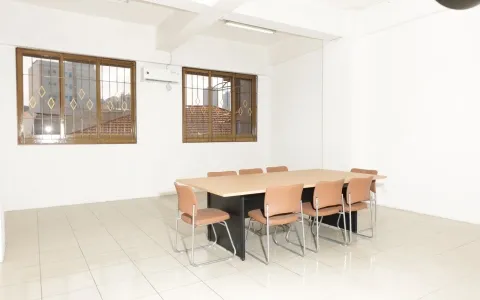 Gedung Bagus Strategis di Jakarta Barat