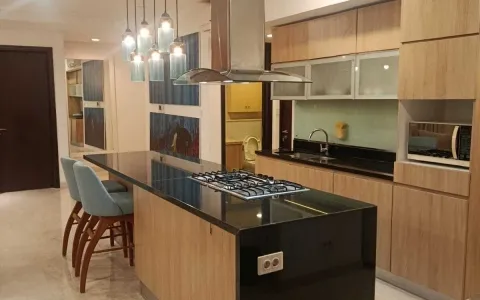 Apartemen Pakubuwon Residence Tower Ironwood