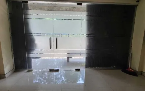 Ruko Akses Cepat di Pinggir Jalan