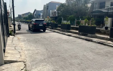 Rumah di Perumahan Taman Ratu, Jakarta Barat