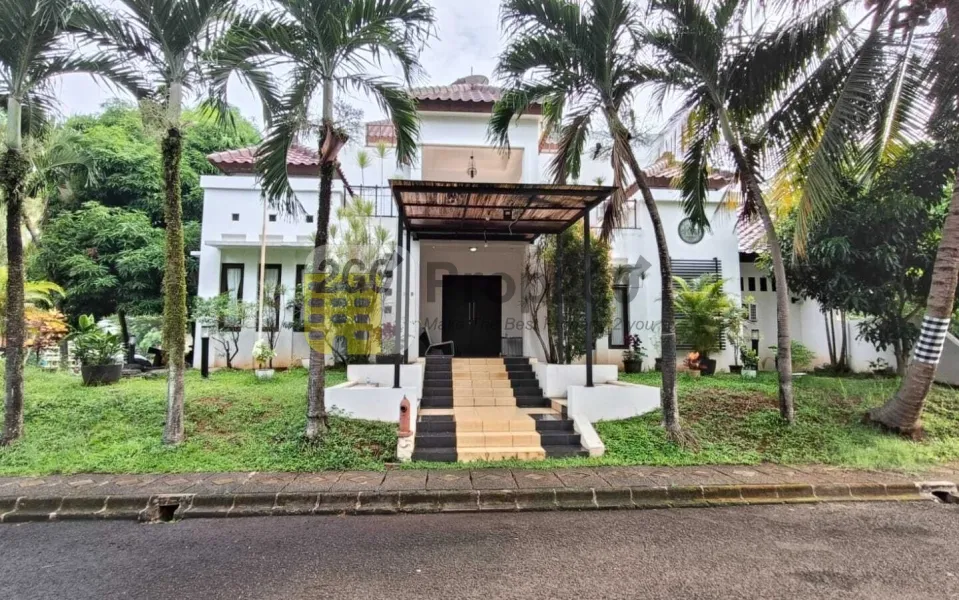 Rumah Hoek, Bagus dan Terawat di Bintaro