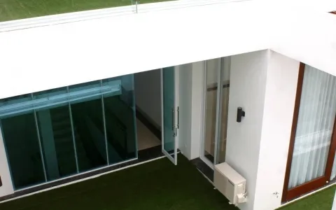 Rumah Mewah Super Langkah View Langsung Danau!!!