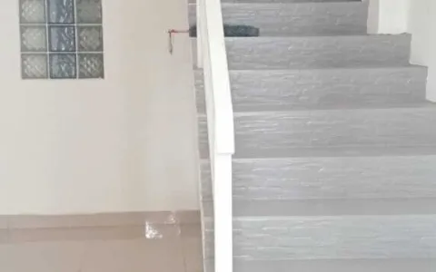 Jual Rumah di Citra Raya.