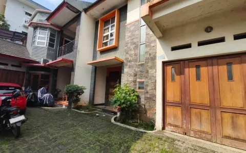 Jual Rumah Tinggal di Kramat Jati, Jakarta Timur