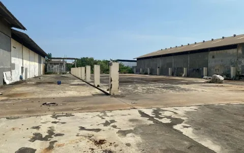 Sewa Tanah Cocok Untuk Gudang di Kapuk Kamal, Jakarta Utara