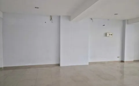 Sewa Ruko Elang Laut, PIK